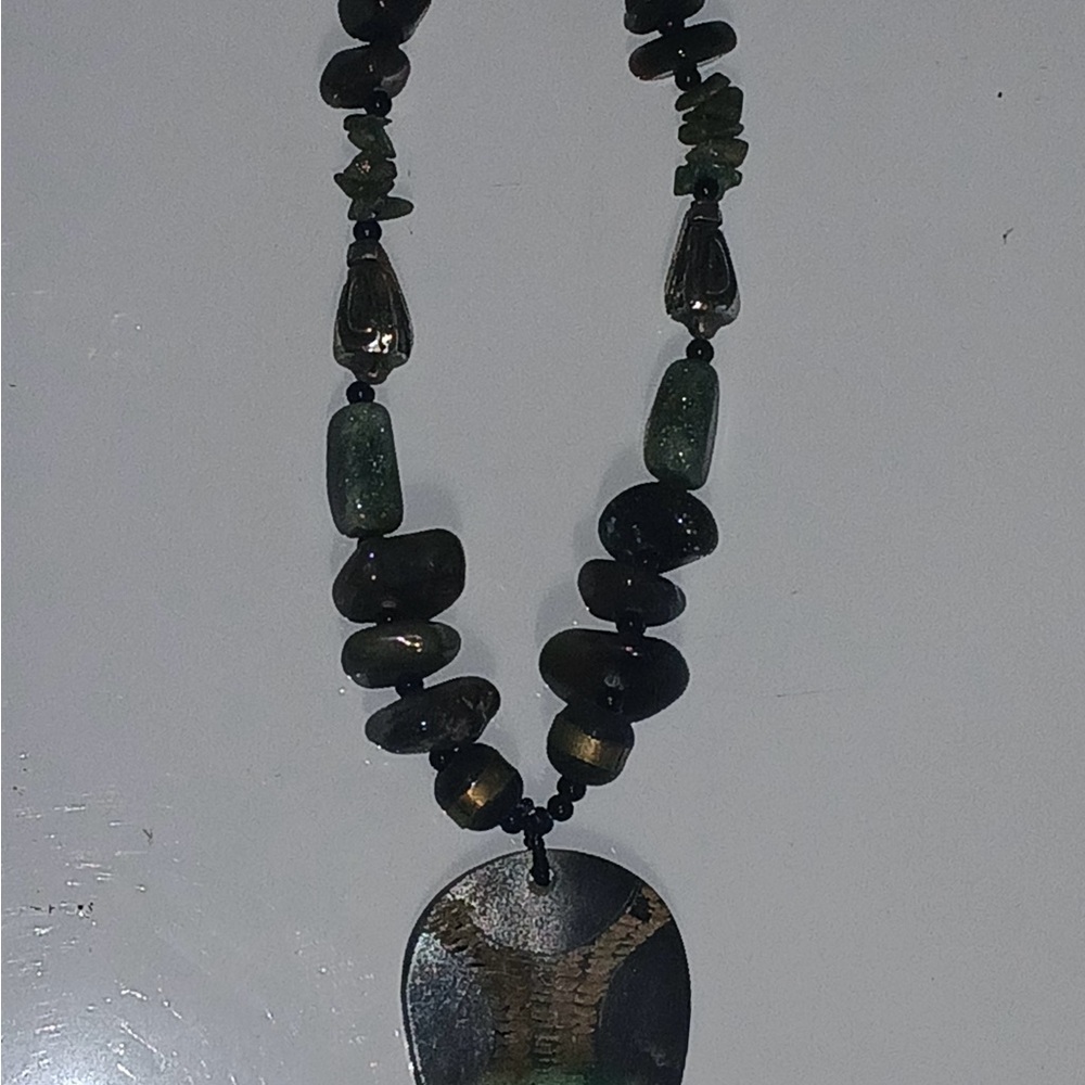 Elegant Black and Green Beaded Necklace